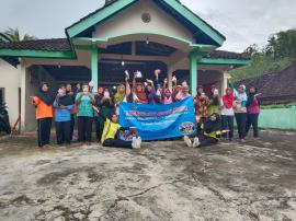 Senam Lansia Jum'at Pon Sore Padukuhan Bengle I